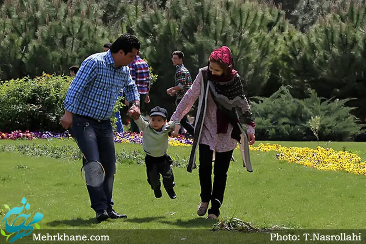 ویژگی‌ها و وضعیت خانواده ایرانی/ چه آسیب‌هایی خانواده ایرانی را تهدید می‌کند؟