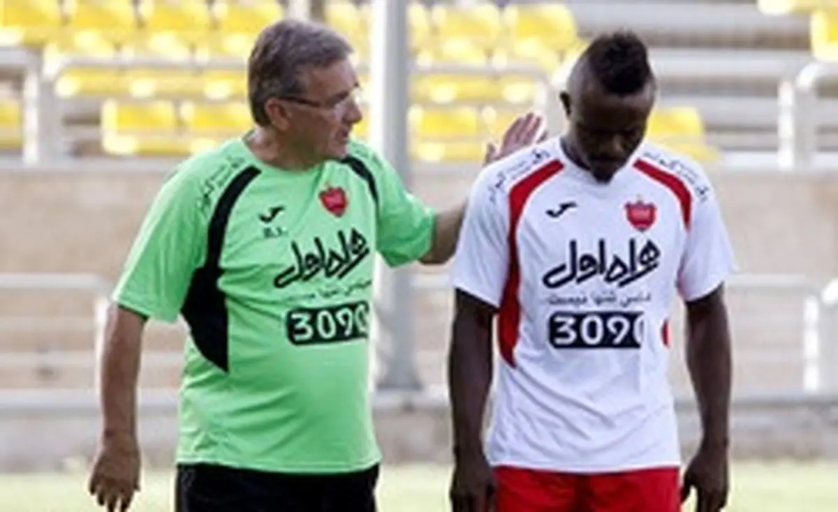 پرسپولیس مهاجمش را به رقبا نمی دهد!