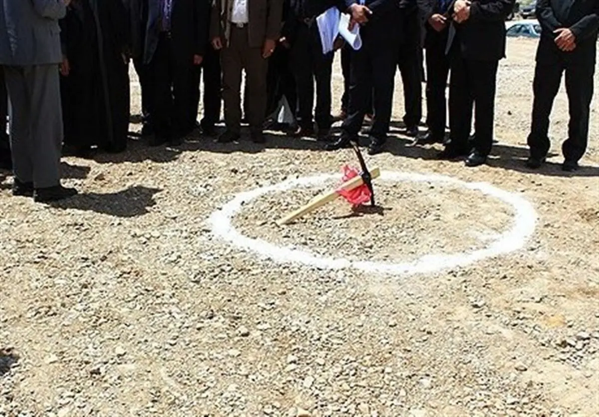 کلنگ‌زنی
خوابگاه دانشجویی دانشگاه علوم پزشکی زابل
