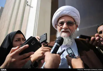 آیت الله واعظ طبسی