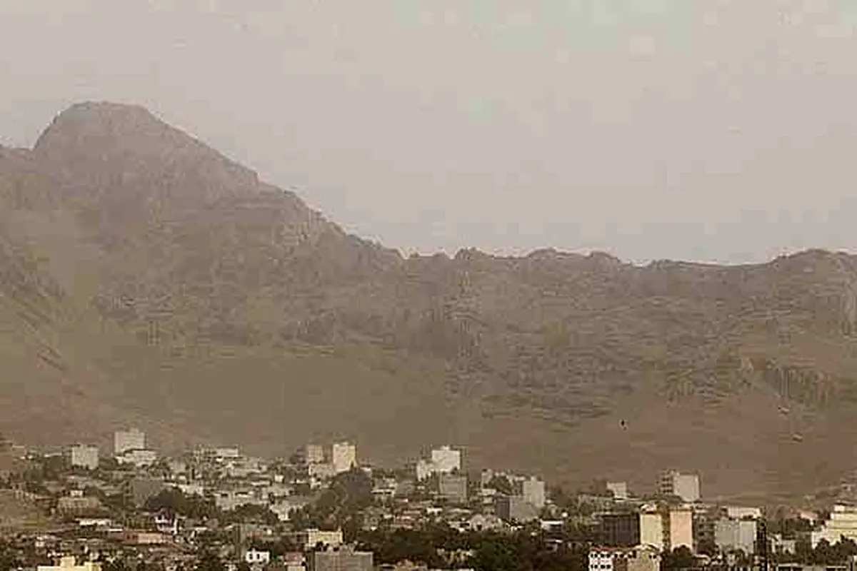 گرد و غبار پروازهای فرودگاه ایلام را لغو کرد