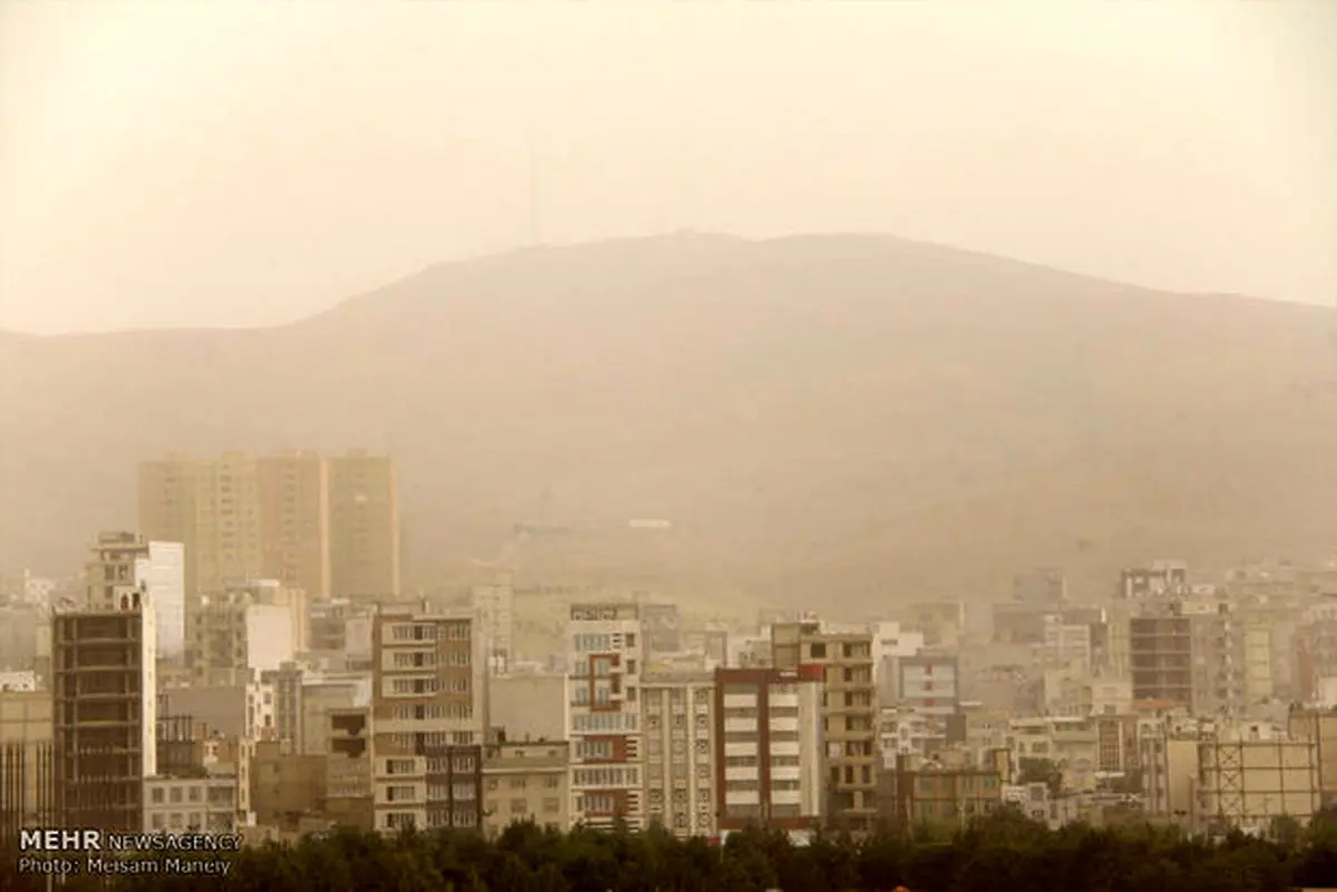 ریزگردها در شرق کشور می تازند