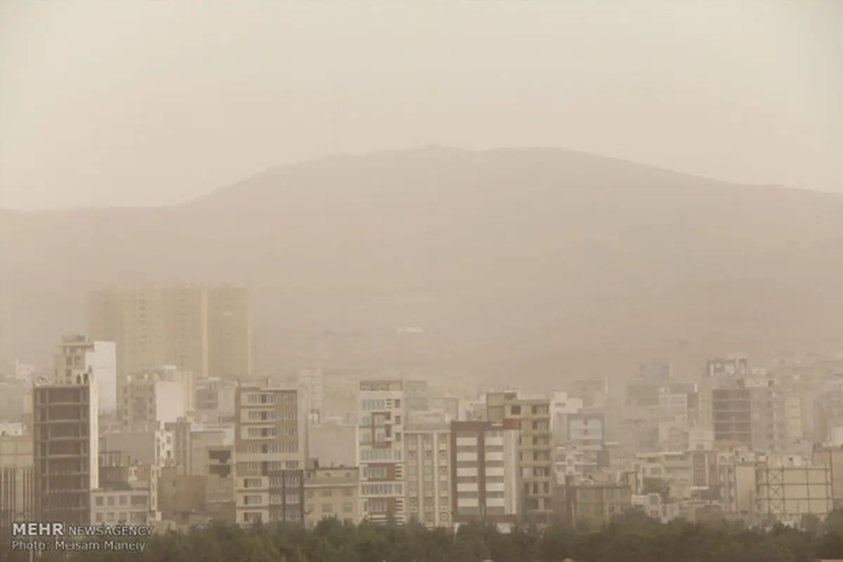 ریزگردها در شرق کشور می تازند