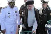 رژه یگان‌های نمونه نیروی دریایی ارتش با حضور رئیسی/ گزارش تصویری