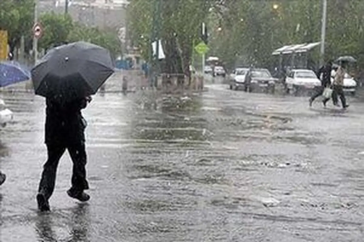 جمعه بارانی در انتظار تهرانی‌ها