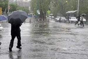 جمعه بارانی در انتظار تهرانی‌ها