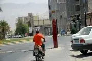 سرگردانی تیر های برق در وسط خیابان های پارسیان