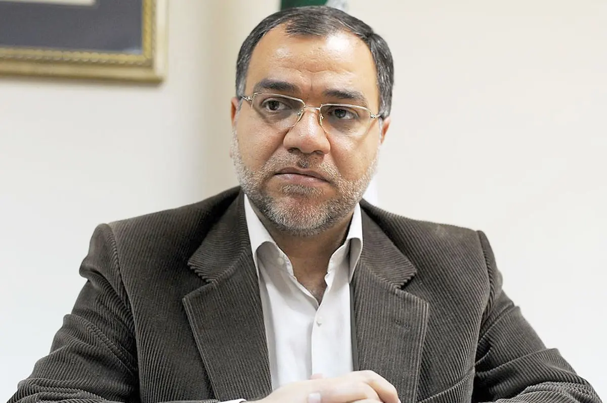 رفتار پرخاشگرایانه روحانی در مناظره شبیه احمدینژاد بود