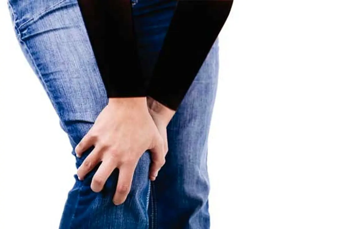 دلایل خالی کردن زانو و درمان آن