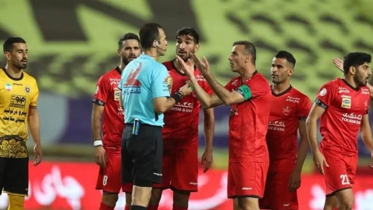 طلسم پرسپولیس مقابل سپاهان می‌شکند؟!
