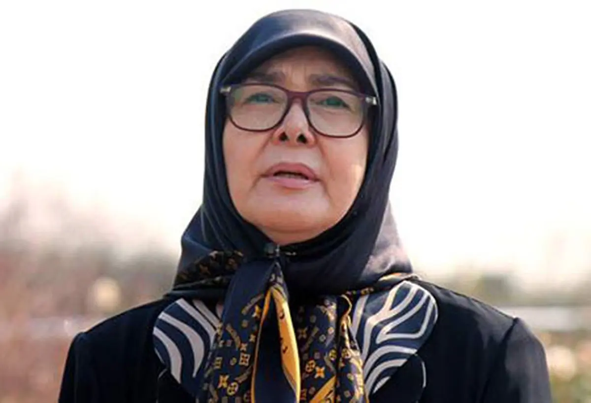 آفرین عبیسی: کرونا تمام نشده است