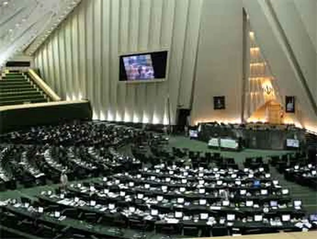 گزارش مجلس از نقشآفرینی اخلالگران ارزی
