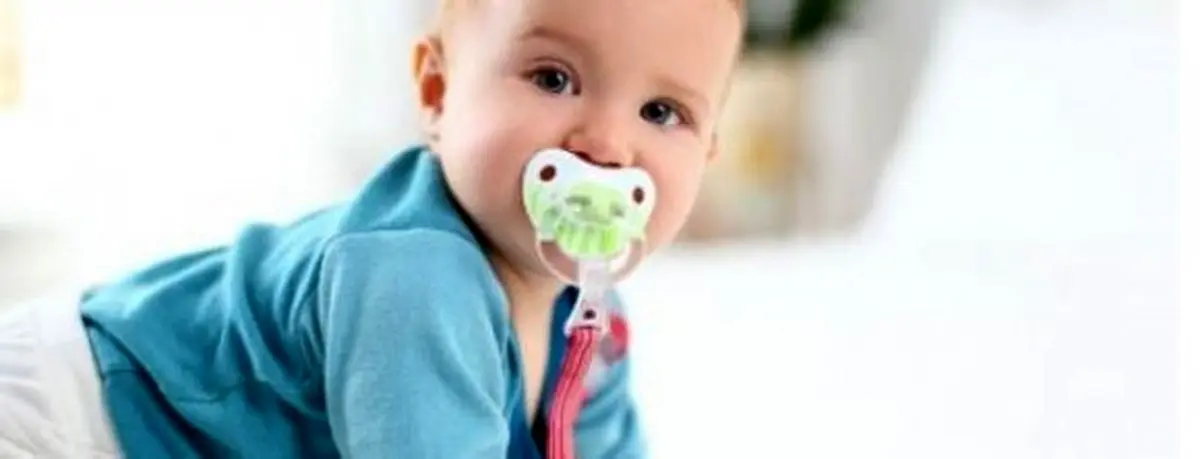 بالاخره به فرزندان خود پستانک بدهیم یا نه؟