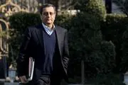 همتی عرضه گسترده دلار با کارت ملی را شروع کرد