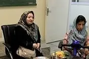 روایت خواندنی از مجاهدت عاشقانه پدر و مادری برای تحصیل دختر بیمارشان
