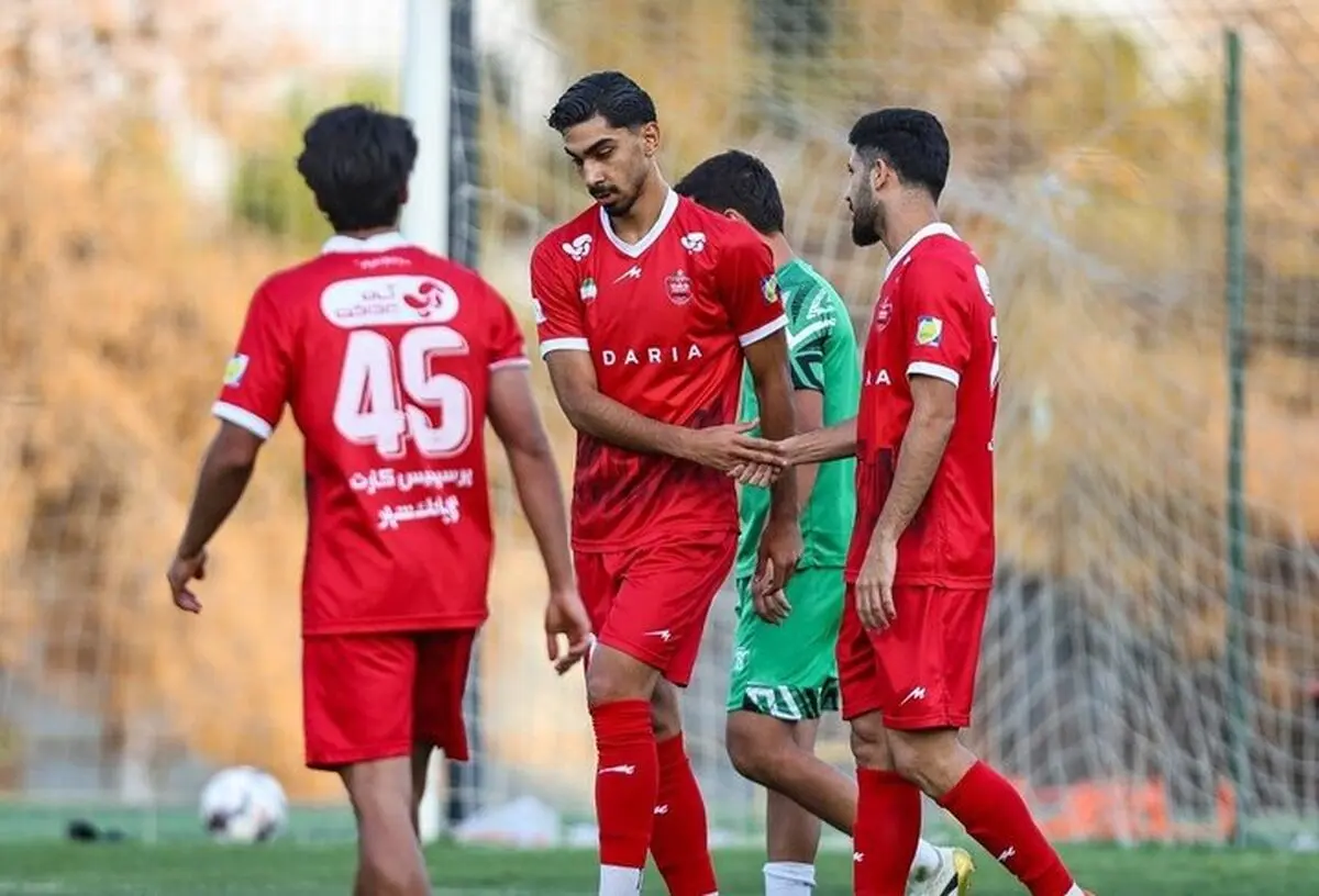 گلزن قدبلند پرسپولیس در تمرینات کولاک کرد