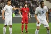 سردار آزمون روی نیمکت کارت قرمز گرفت