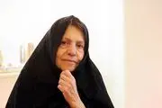 چهره غمزده نوه امام خمینی(ره) در مراسم ختم مادرش