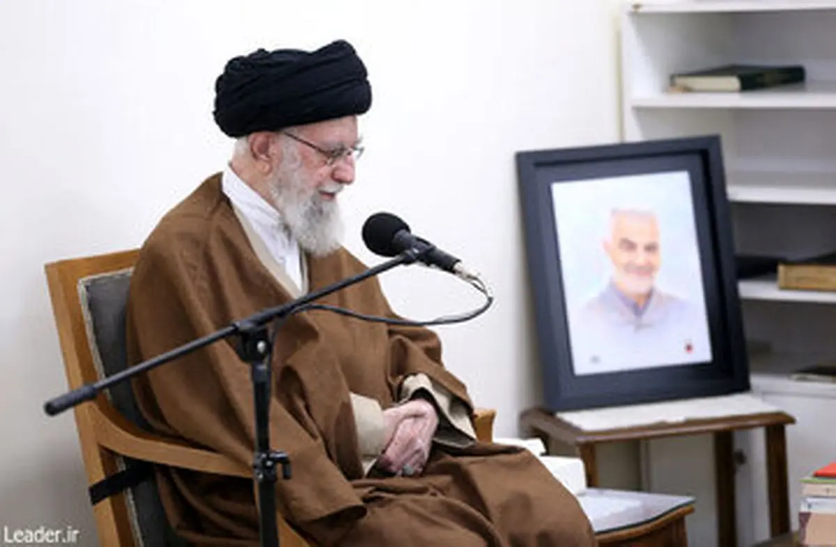 دو فرمانده ارشد سپاه در کنار فرزندان حاج قاسم +عکس
