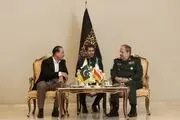 سرپرست وزارت دفاع با فرمانده ارتش پاکستان دیدار کرد
