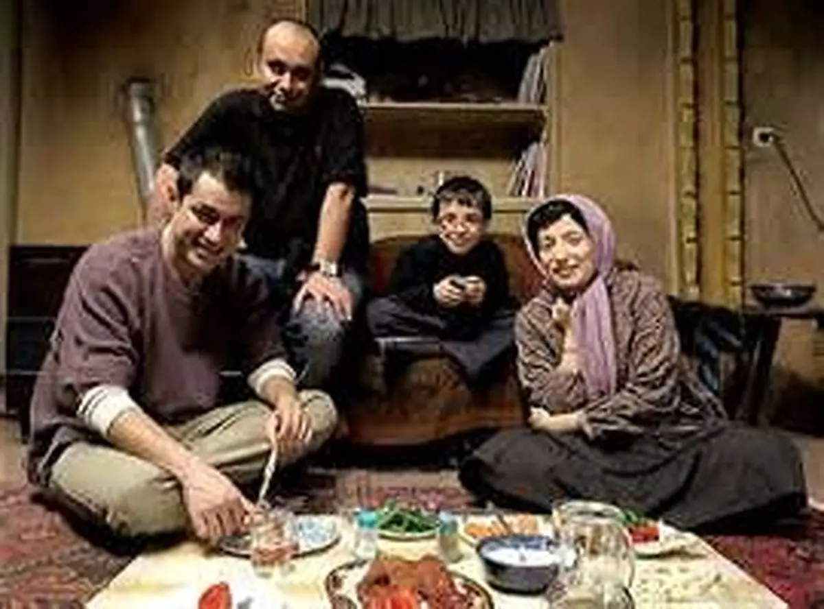 " حوض نقاشی " یا " زمانی برای دوست داشتن "؟ / درباره کودتای یک فیلم در روز پنجم