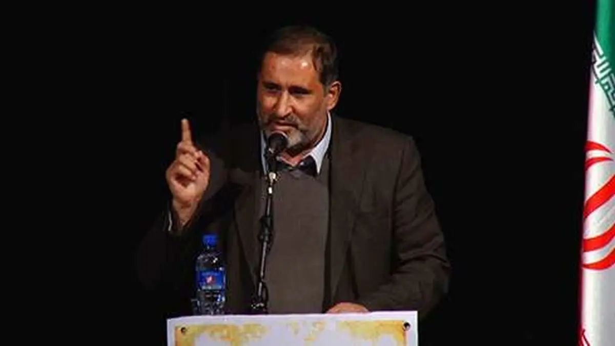شومنها امروز جای هنرمند را گرفتهاند/ سلبریتی ها در حد ملیجک هستند