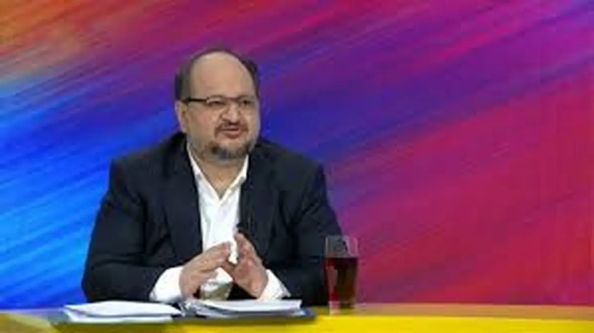 وقتی آقای وزیر از پاسخ به سوال رشیدپور در می ماند