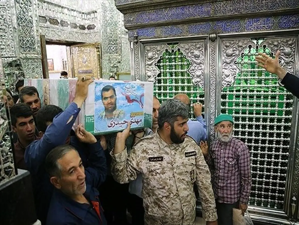 تشییع پیکر شهید مدافع حرم مهدی حیدری در حرم حضرت عبدالعظیم حسنی(ع)