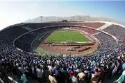تشویق بازیکن استقلال توسط لیدر پرسپولیس!