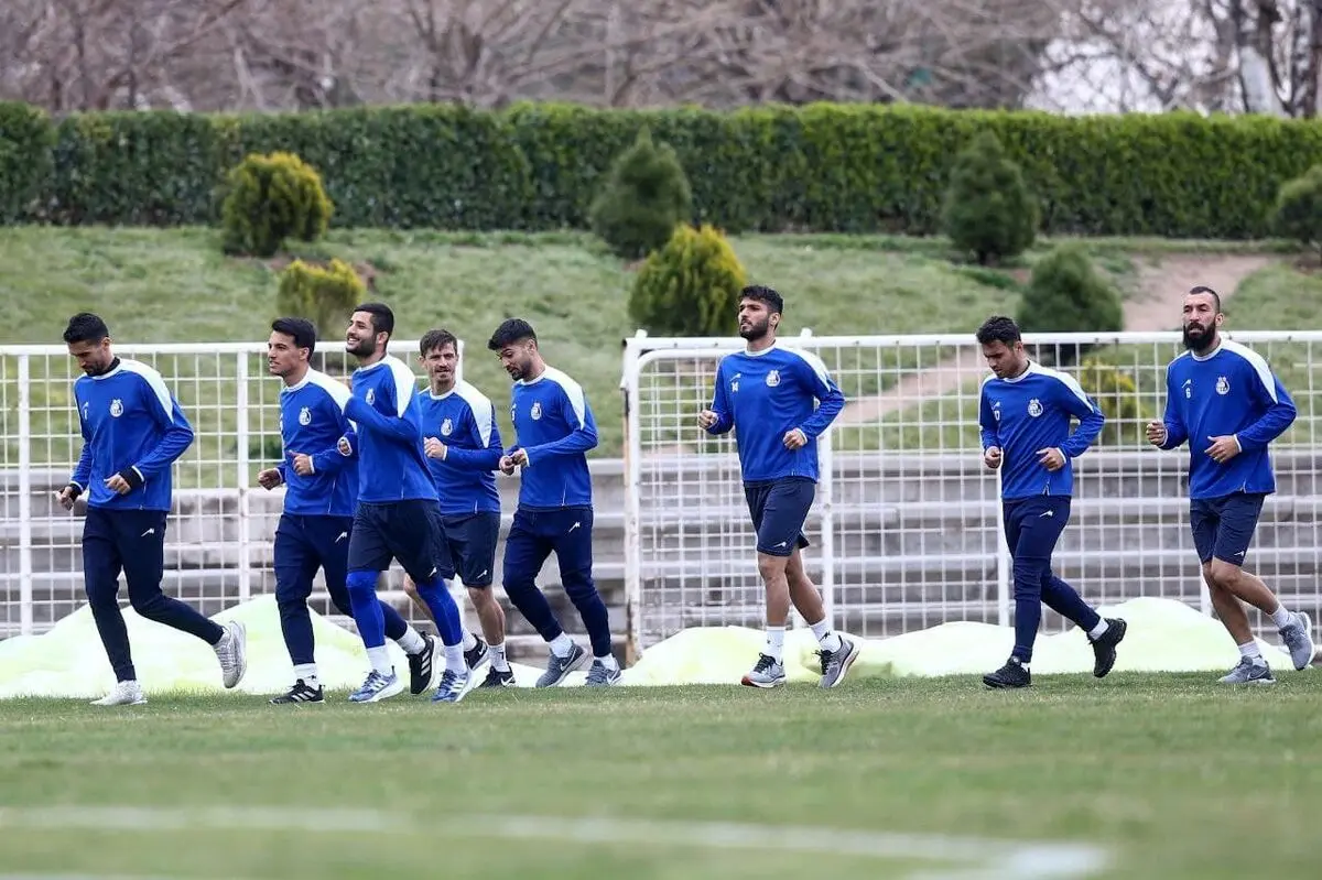 شوک به استقلال در آستانه بازی با تراکتور
