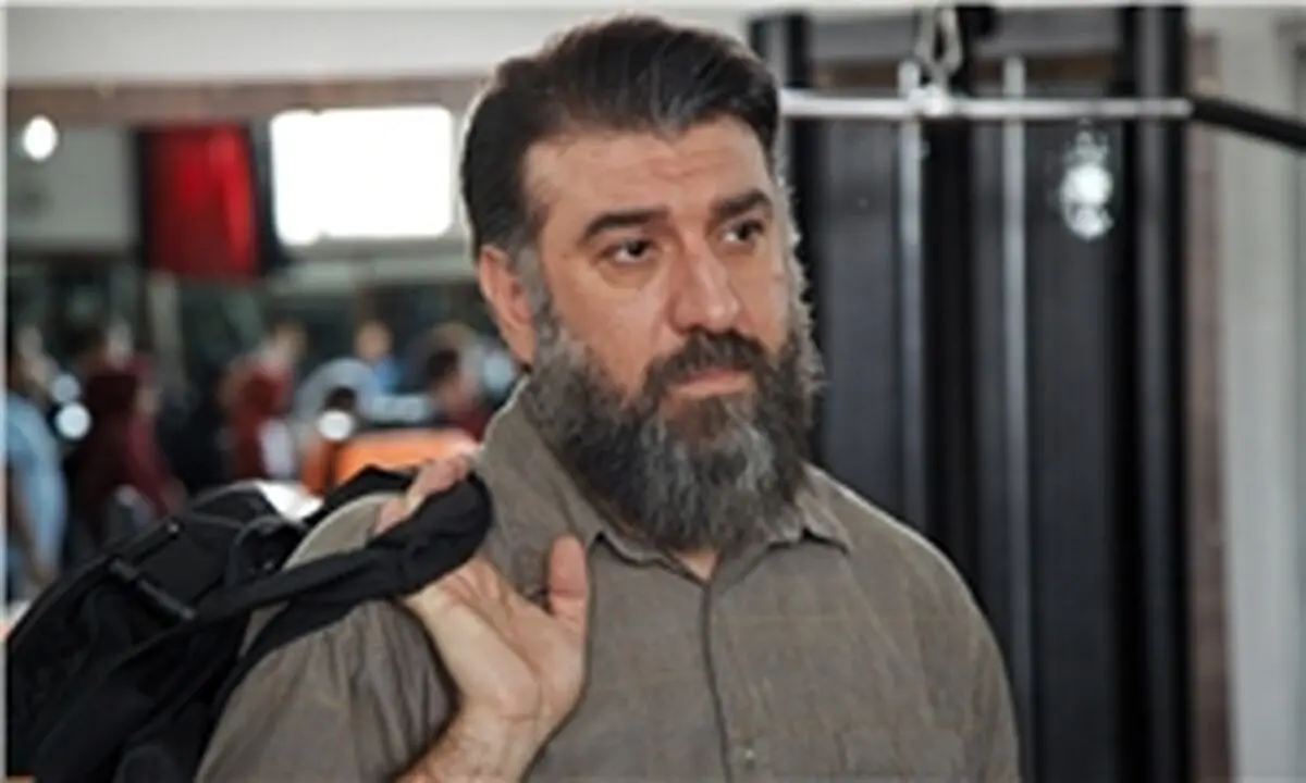 دو فوتبالیست به دنبال قهرمانی در "محکومین"/عکس