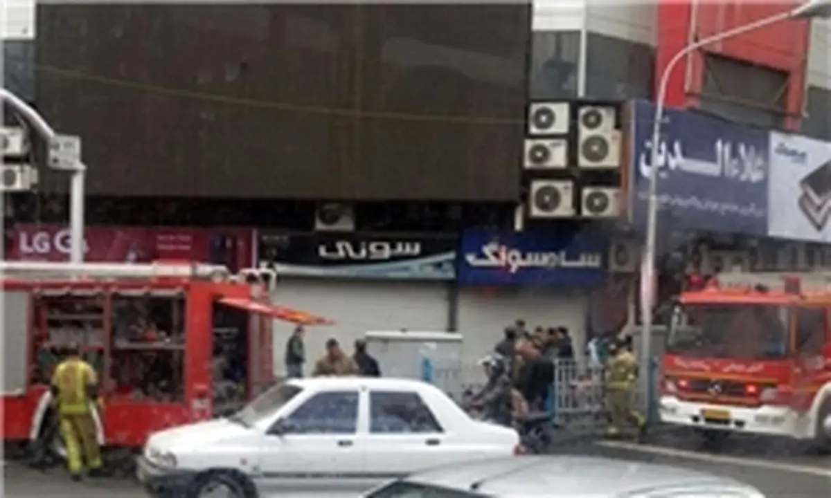 یک خاور گوشی قاچاق از پاساژ علاءالدین ضبط شد