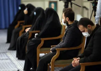 دیدار دست‌اندرکاران مراسم سالگرد شهید سلیمانی با رهبر معظم انقلاب اسلامی