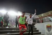 پرسپولیسی‌ها، مدال به دست از میدان گریختند