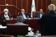   دولت مجاز به واردات خودرو است 