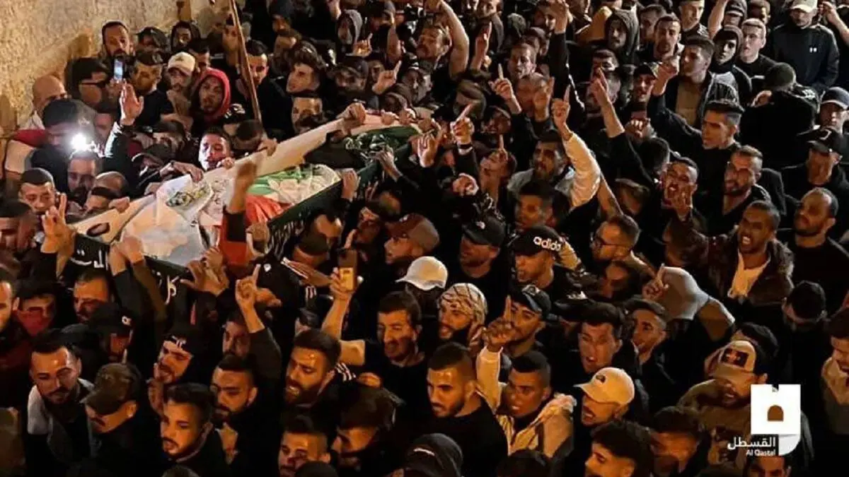 تشییع پیکر دو برادر شهید فلسطینی در رام الله
