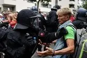 کشته شدن معترض آلمانی تحت بازداشت پلیس 