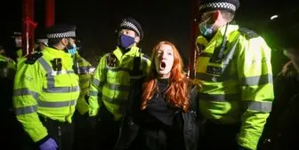 کر استارمر رفتار پلیس انگلیس با معترضان را محکوم کرد