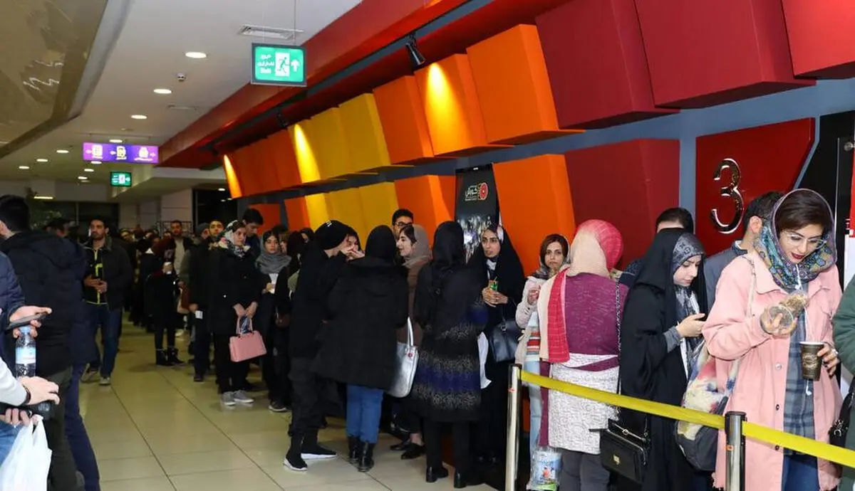 «تاوان»، «نیلگون» و «قلهک» اکران میشوند