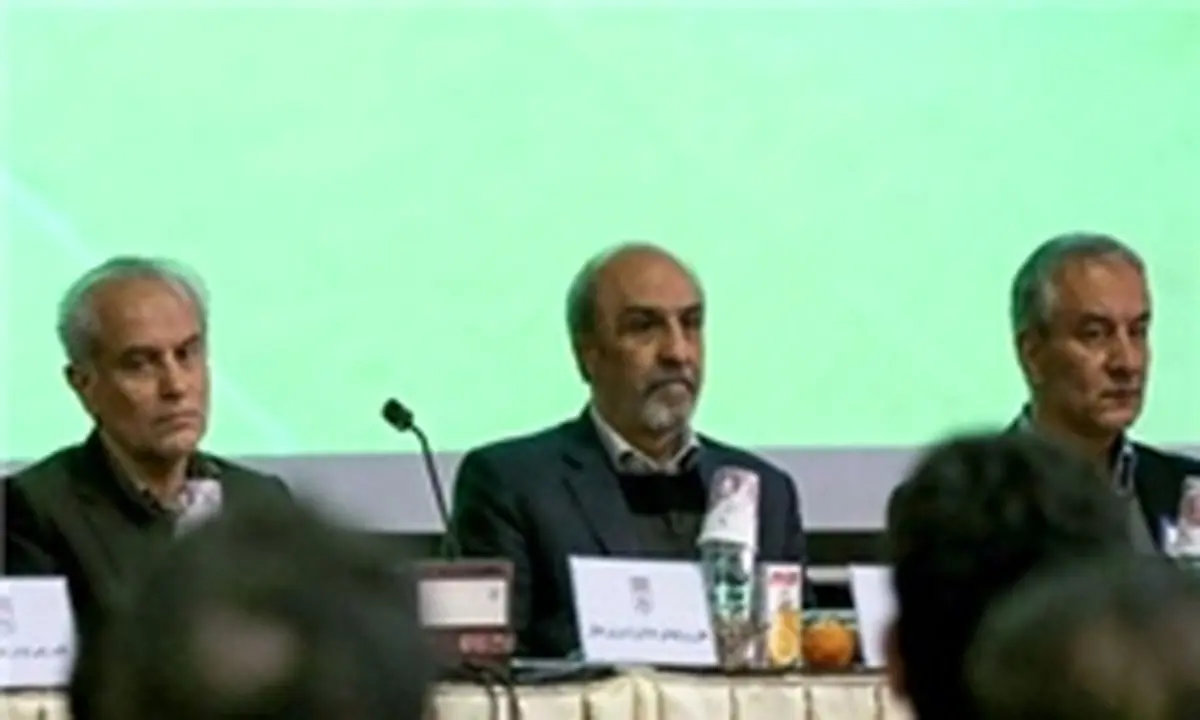 دوران آقای خنده تمام شد؛ فوتبال ماند و نامادریاش!