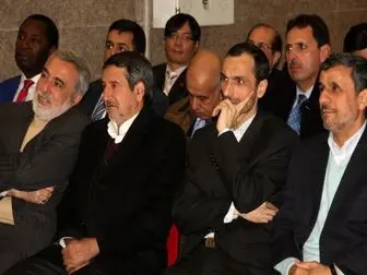 این روزها دست راست احمدی نژاد کیست+تصاویر 