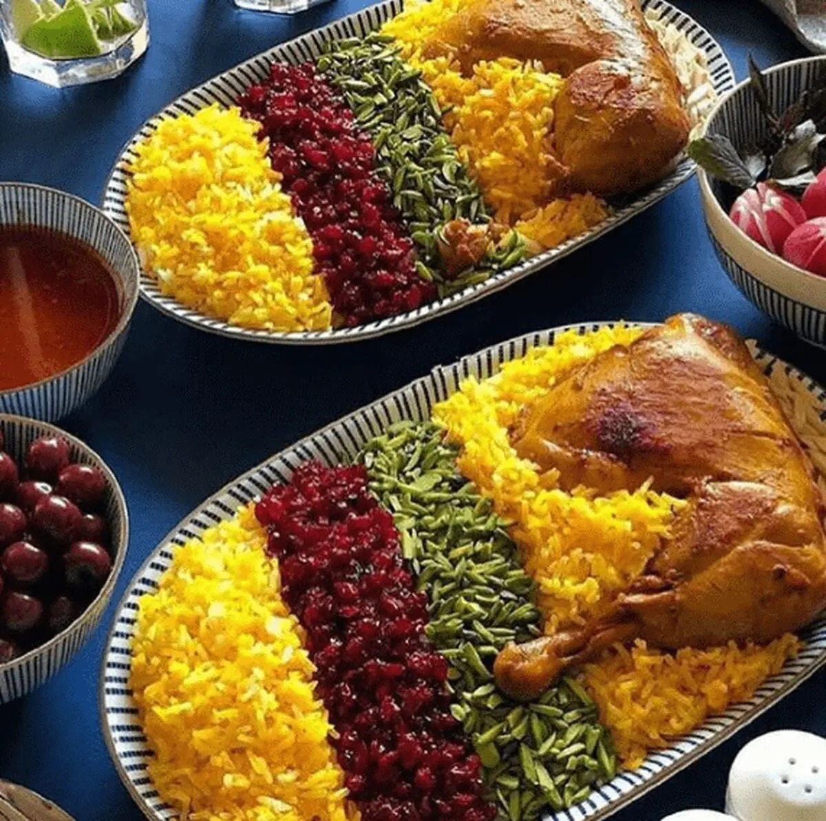طرز تهیه زرشک پلو با مرغ زعفرانی بسیار خوشمزه و متفاوت