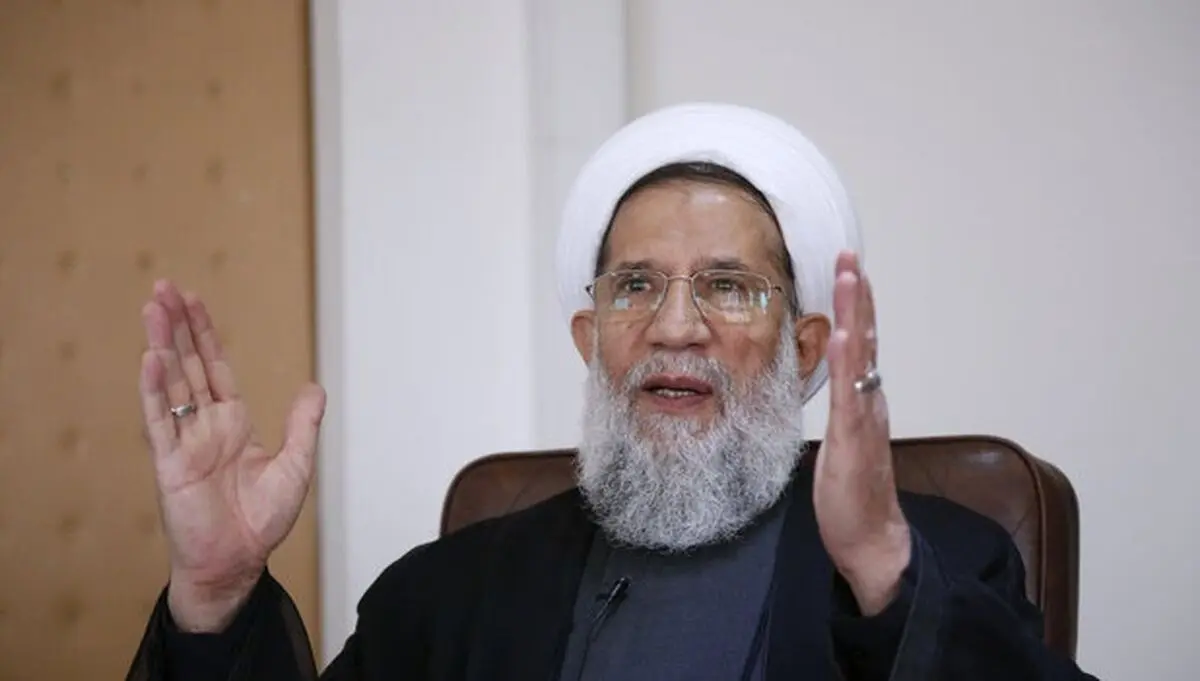 دشمن با فشار حداکثری در صدد خسته کردن مردم از انقلاب و رهبری است