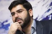 مجری معروف برنامه‌های سیاسی در کنار دخترانش/ عکس