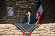 رهبر انقلاب: برخی بدنبال تخطئه جانفشانی‌های دفاع مقدس هستند