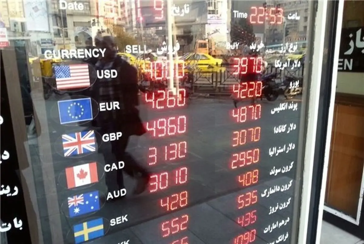تمایل صرافی ها به خرید دلار است تا فروش!