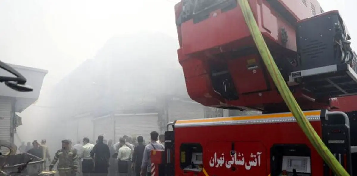 انبار چسب بازار تهران طعمه حریق شد