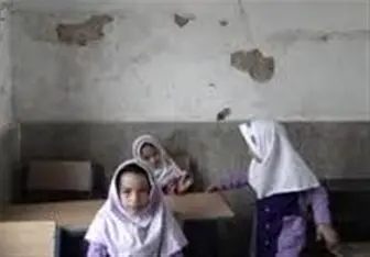 وضعیت نامناسب فعالیت سه شیفته مدارس در مناطق زلزله زده غرب کشور