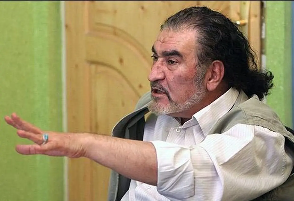 کلهر: می‌خواهند «احمدی‌نژاد تقلبی» بیاورند!