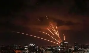 اصابت موشک مقاومت به نزدیکی خودرو وزیر اسرائیل+فیلم
